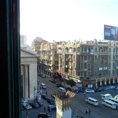 Triomphe Hostel