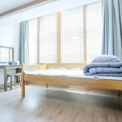 Отель Hi Jun Guesthouse Hongdae детские мероприятия