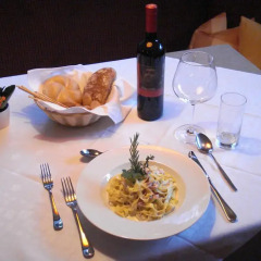 Отель Pension Restaurant Rosmarie Италия, Горнолыжный курорт Ортлер - отзывы, цены и фото номеров - забронировать отель Pension Restaurant Rosmarie онлайн питание фото 2