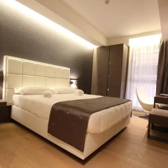 Отель Mokinba Hotels Baviera 4* Улучшенный номер с разными типами кроватей фото 48