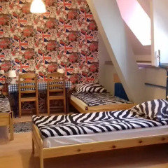 Hostel Universus i Apartament Кровать в общем номере с двухъярусными кроватями фото 15