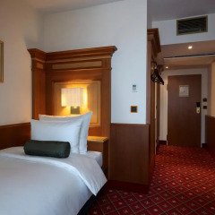 Platzl Hotel 4* Стандартный номер с различными типами кроватей фото 6