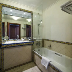 Отель The Vintage House - Douro 5* Люкс повышенной комфортности разные типы кроватей фото 11