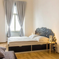 Апартаменты Mighty Prague Apartments сейф в номере