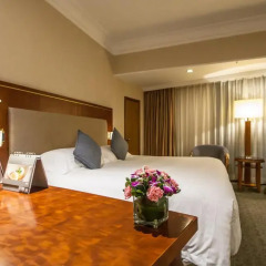 Regal International East Asia Hotel 4* Номер Делюкс с различными типами кроватей фото 3
