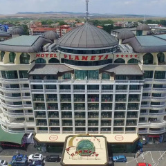 Planeta Hotel & Aqua Park парковка