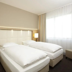 Ramada Hotel Berlin-Alexanderplatz 4* Номер Комфорт с различными типами кроватей