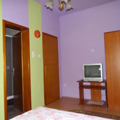 Отель Naša Tvrđava Guest Accommodation Нови Сад удобства в номере