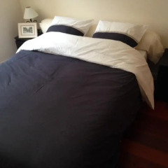 Отель Bateguier One bedroom Cannes комната для гостей