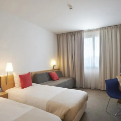 Отель Novotel Barcelona S Joan Despi 4* Стандартный номер с различными типами кроватей фото 3