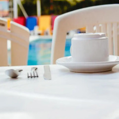 Sands Acapulco Hotel & Bungalows с домашними животными
