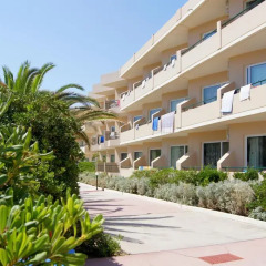 Апарт-отель Seafront Hotel Apartments Апартаменты с различными типами кроватей фото 2