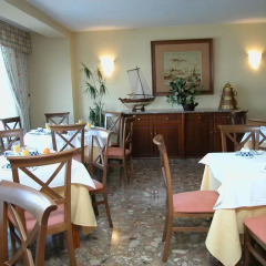 Hotel Touris питание