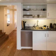 Отель Houseboat Suite Westertoren в номере