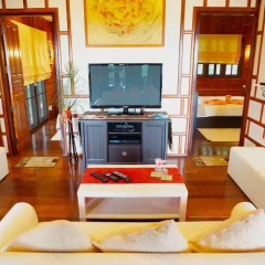 Отель Golden Pool Villas Ланта развлечения