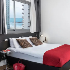Brown Seaside boutique hotel by Brown Hotels Номер Делюкс фото 9