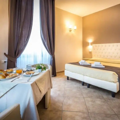 Отель Sognando Firenze 3* Улучшенный номер с различными типами кроватей фото 9