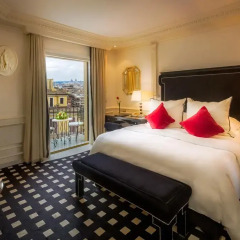Отель Hassler Roma 5* Номер Делюкс с двуспальной кроватью фото 7