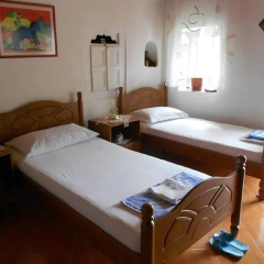 Отель Guest House Alvaro Берат комната для гостей фото 2