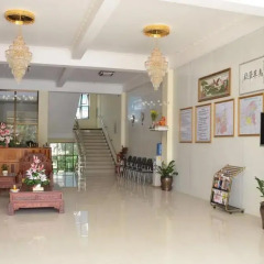 Lashio Galaxy Hotel 2* Номер Делюкс с различными типами кроватей