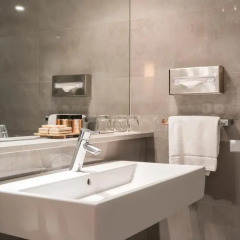 Отель Sandton Brussels Centre 4* Стандартный номер с разными типами кроватей фото 2