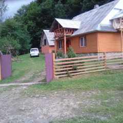 Гостиница Cottage v Gorakh Украина, Поляна - отзывы, цены и фото номеров - забронировать гостиницу Cottage v Gorakh онлайн парковка