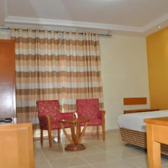Отель Waves Hotel Ajman ОАЭ, Аджман - отзывы, цены и фото номеров - забронировать отель Waves Hotel Ajman онлайн интерьер отеля