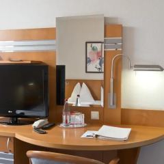 Отель Wyndham Garden Dresden 4* Стандартный номер с двуспальной кроватью фото 2