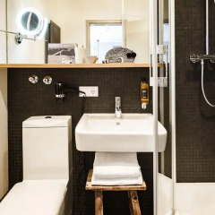 Отель BOLD Hotel München Zentrum Германия, Мюнхен - 10 отзывов об отеле, цены и фото номеров - забронировать отель BOLD Hotel München Zentrum онлайн ванная фото 2