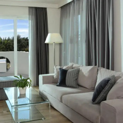Отель Blazer Suites 4* Люкс фото 7