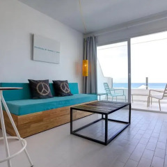 Отель Santos Ibiza Suites Полулюкс с различными типами кроватей фото 3