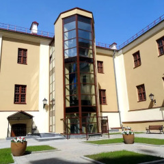 Гостиница Монастырcкий вид на фасад фото 2