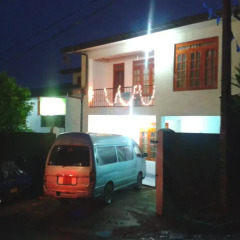 Отель S&S Guest Inn парковка