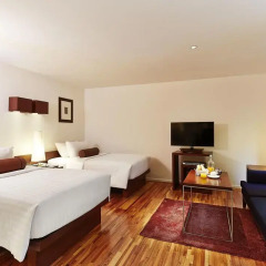 Отель Triple Two Silom 5* Номер Делюкс