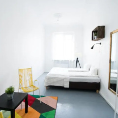 Hostel B&B&B&B&B - Adult Only Стандартный номер с двуспальной кроватью (общая ванная комната) фото 3