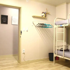 Plan A Hostel Кровать в женском общем номере с двухъярусной кроватью фото 2