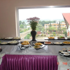 Hoang Loc Hotel питание
