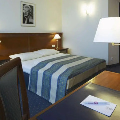 Hollywood Media Hotel 4* Стандартный номер двуспальная кровать фото 4