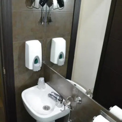 Отель Hostal El Brezo Стандартный номер с различными типами кроватей фото 43