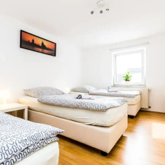 Апартаменты Apartment Köln Weidenpesch Кёльн комната для гостей фото 3
