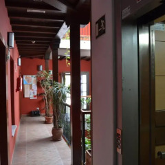 Отель Hostal Al-Andalus Испания, Кониль-де-ла-Фронтера - отзывы, цены и фото номеров - забронировать отель Hostal Al-Andalus онлайн интерьер отеля