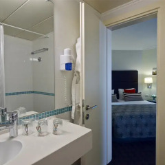 Отель Metropolitan Suites 4* Улучшенный номер