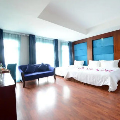 Gia Bao Grand Hotel 3* Стандартный номер с различными типами кроватей фото 6