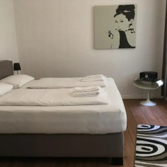 Апартаменты StadtRaum-Berlin Apartments комната для гостей фото 2