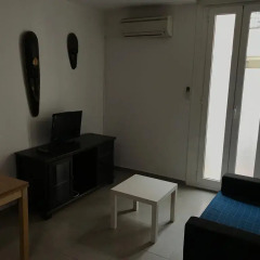 Отель Apartamentos Turisticos Sant Boi Апартаменты с различными типами кроватей фото 33