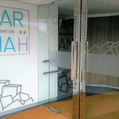 Отель Parma Испания, Сан-Себастьян - отзывы, цены и фото номеров - забронировать отель Parma онлайн спортивное сооружение