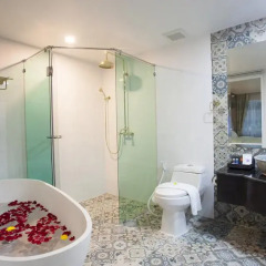 Grand Supicha City Hotel ванная