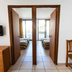 Отель Apartamentos Tramuntana Апартаменты с различными типами кроватей фото 4