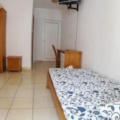 Sun Hostel Budva Стандартный номер с 2 отдельными кроватями фото 12