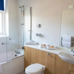 Отель De Vere Venues Cheadle House 3* Стандартный номер с различными типами кроватей фото 5